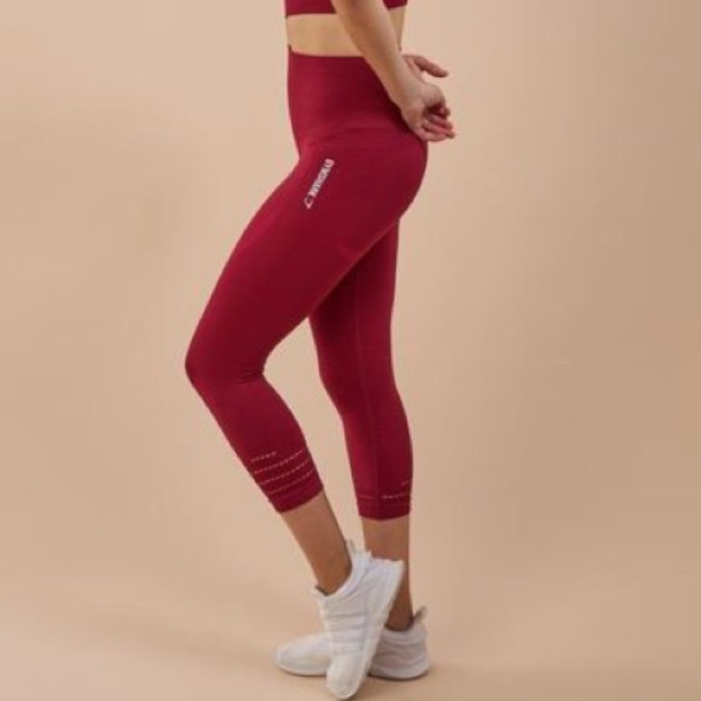 NWT Gymshark seemless cropped leggings S